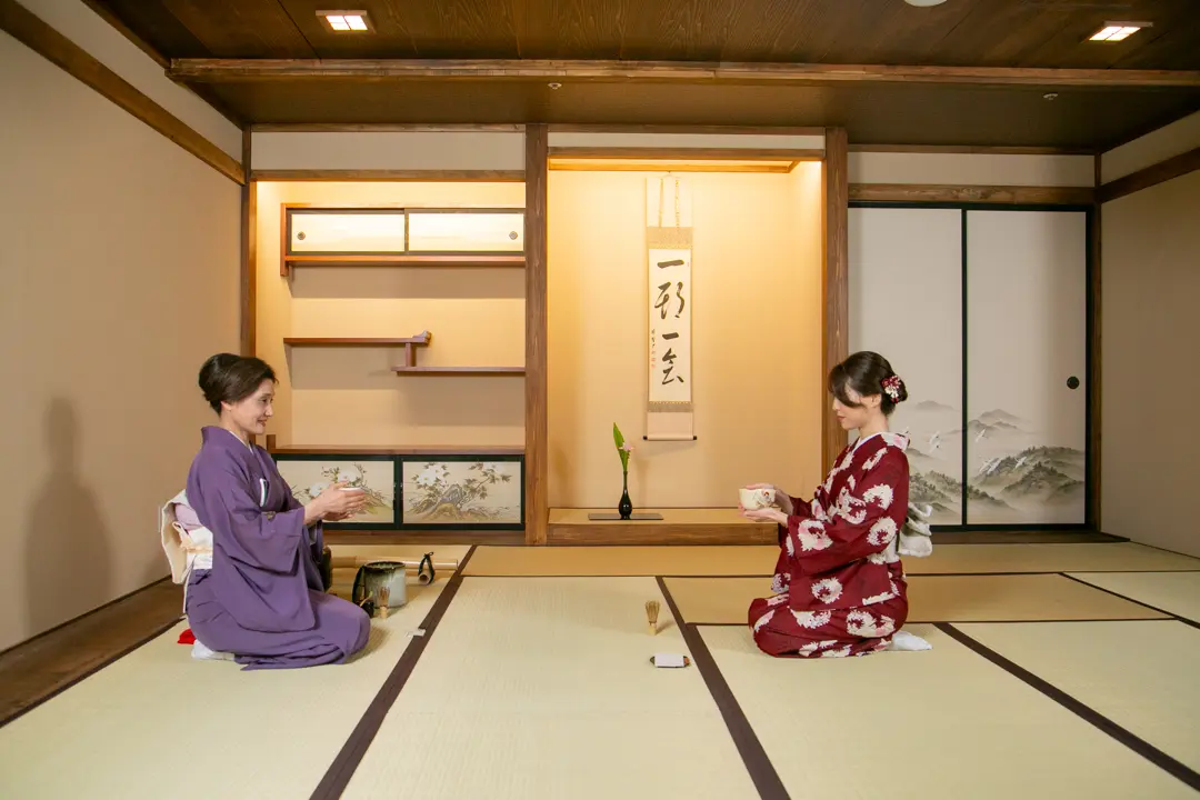 Kimono tea ceremony in Shinjuku
